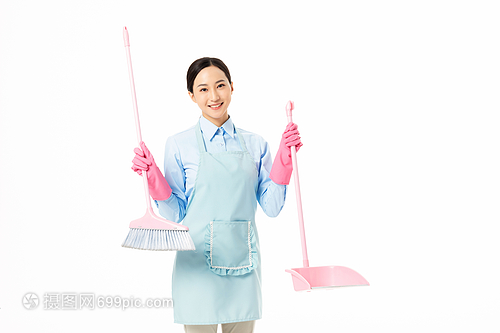 家政服務(wù)與物業(yè)管理中的女性職業(yè)角色